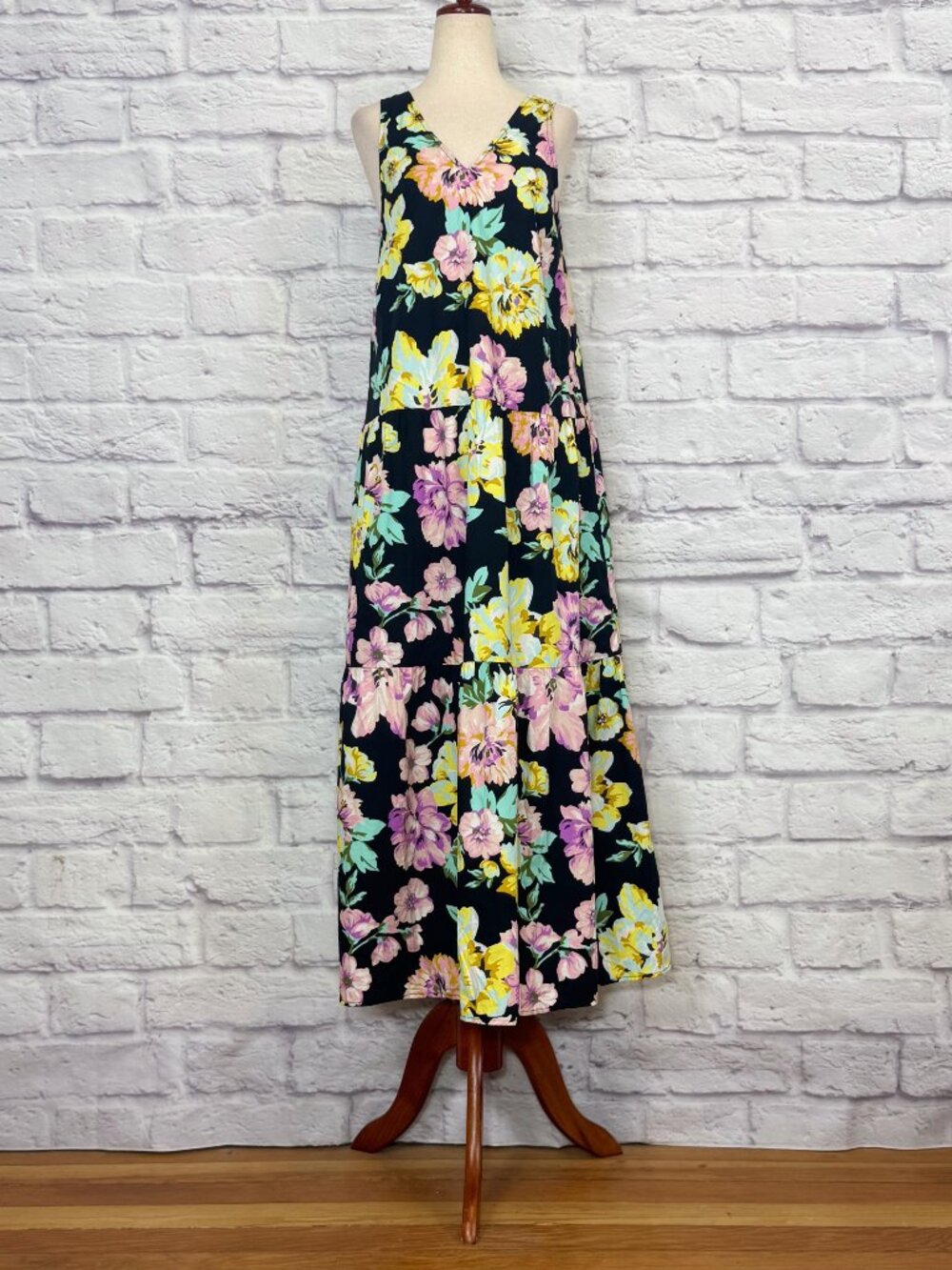 Who What Wear Black Cotton Floral Sleeveless Midi Dress